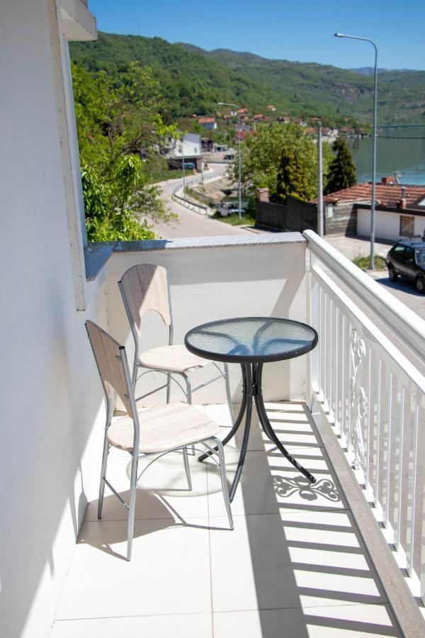 Big Mama'S Apartments Konjic Luaran gambar